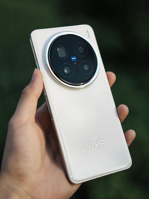 vivo手机人工智能如何提升用户体验？-第2张图片-广州国自机器人