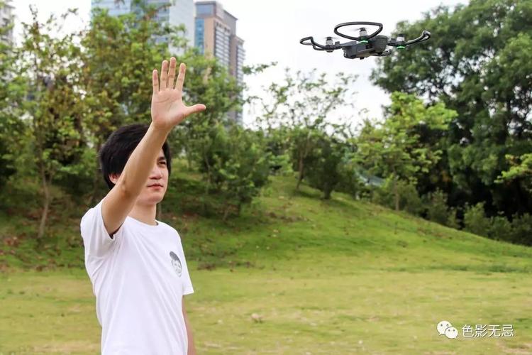 大疆无人机手势控制怎么用?-第3张图片-广州国自机器人 大疆无人机手势控制怎么用?-第3张图片-广州国自机器人