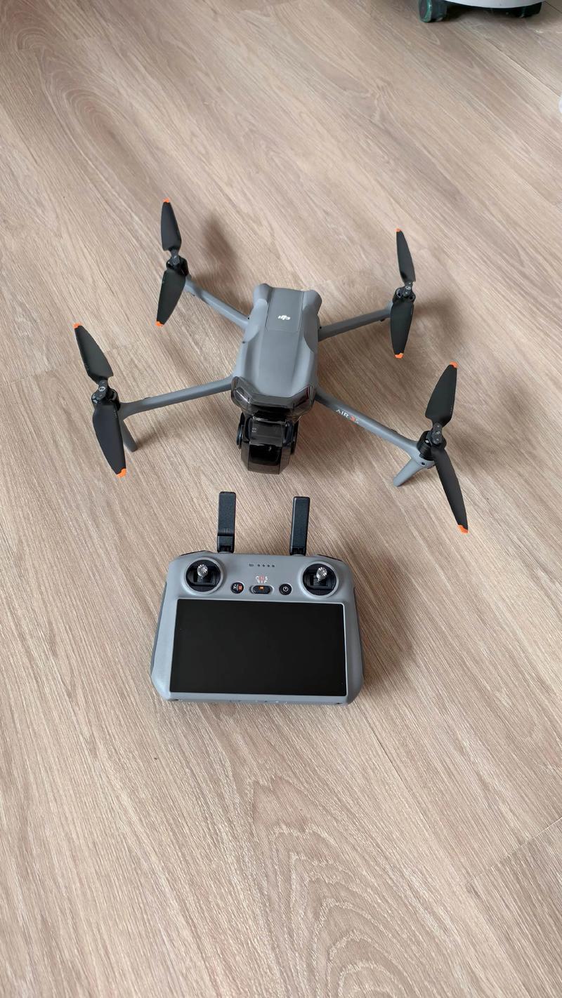 大疆无人机如何自动录制视频？-第3张图片-广州国自机器人