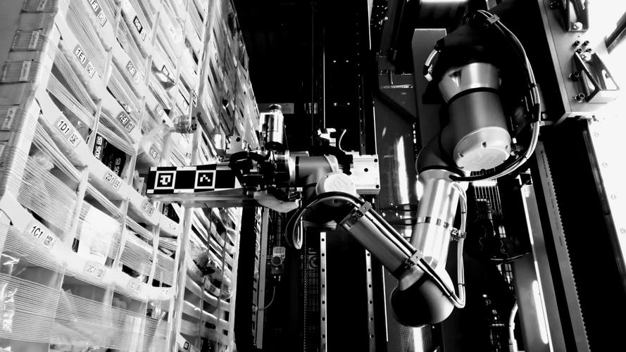 亚马逊仓储机器人技术如何重塑物流效率？-第3张图片-广州国自机器人