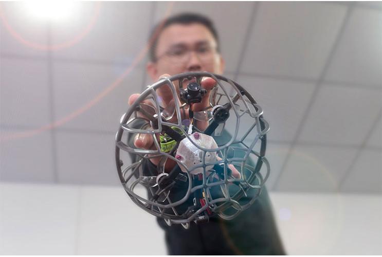 球形全景无人机如何实现360度无死角拍摄?-第3张图片-广州国自机器人 球形全景无人机如何实现360度无死角拍摄?-第3张图片-广州国自机器人