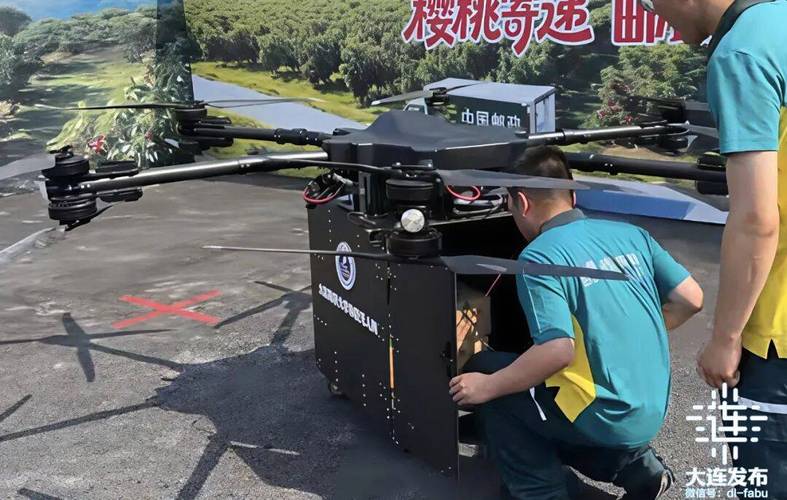 无人机送货，货到门口怎么接？-第2张图片-广州国自机器人