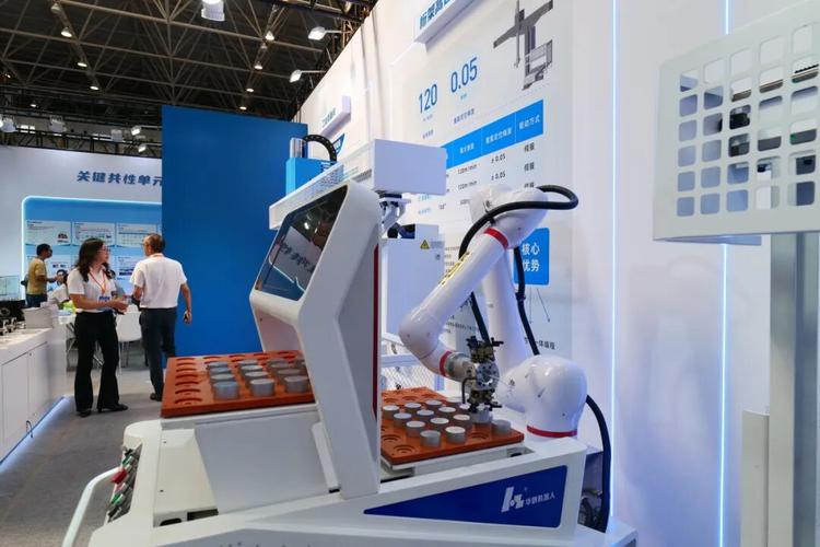 华中数控研发机器人有何突破？-第1张图片-广州国自机器人