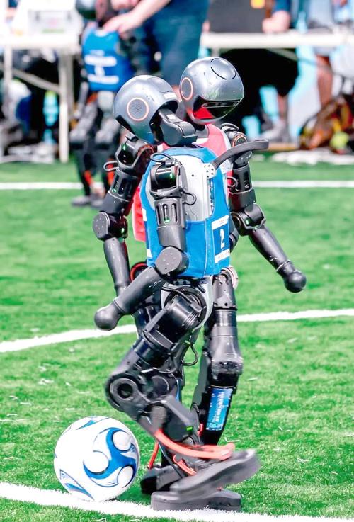 足球机器人比赛含金量究竟有多高？-第1张图片-广州国自机器人
