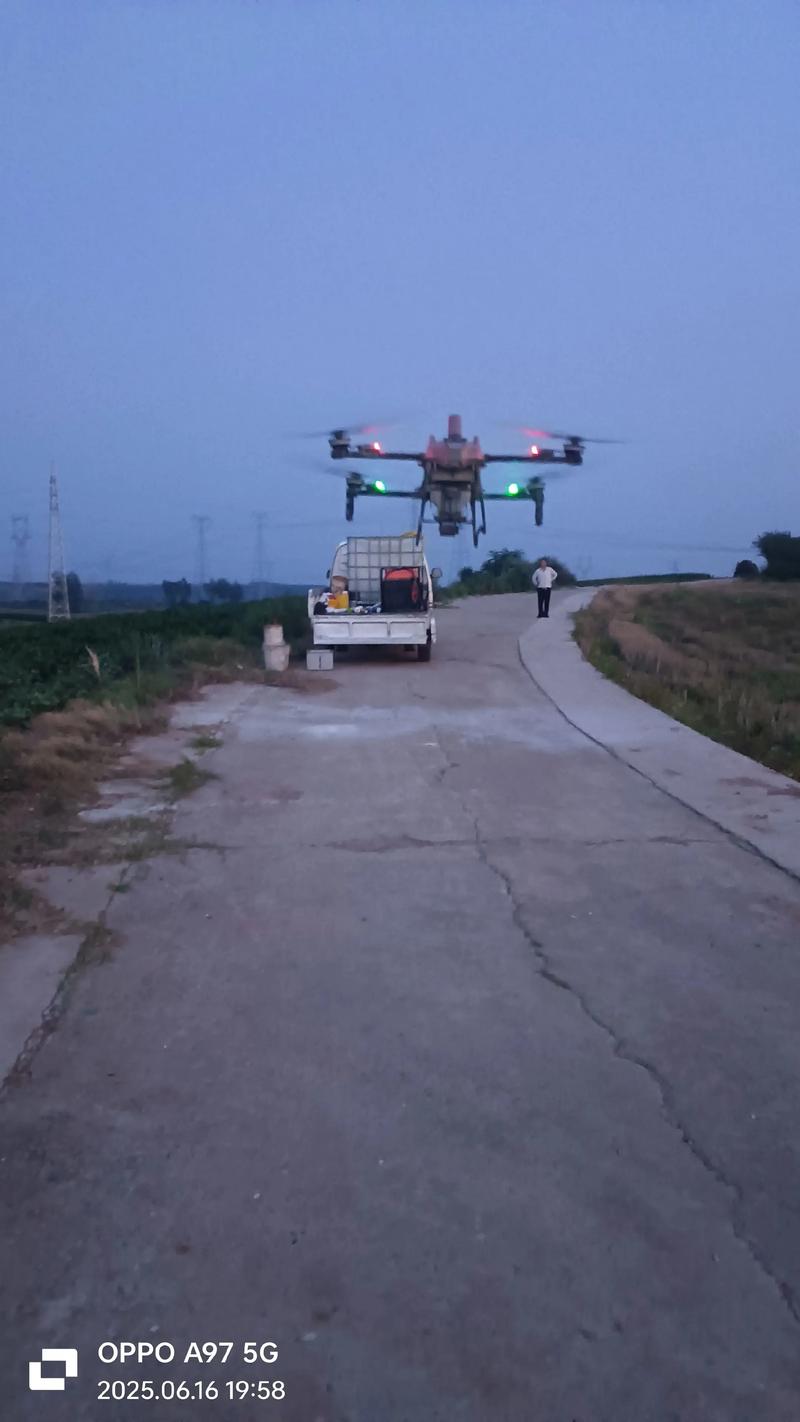 运城大疆无人机喷农药效果如何？-第1张图片-广州国自机器人