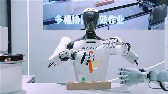 2025WRC机器人有何突破?-第3张图片-广州国自机器人 2025WRC机器人有何突破?-第3张图片-广州国自机器人