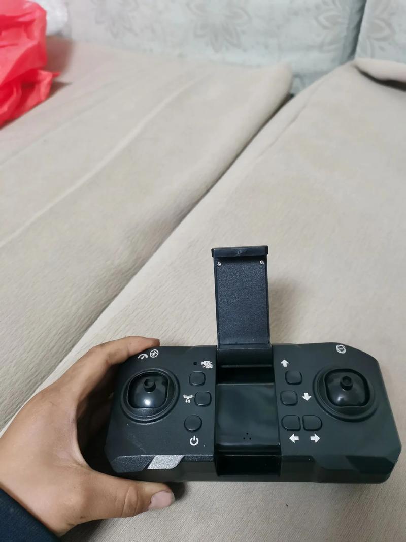 无人机遥控器充不进电怎么办？-第1张图片-广州国自机器人