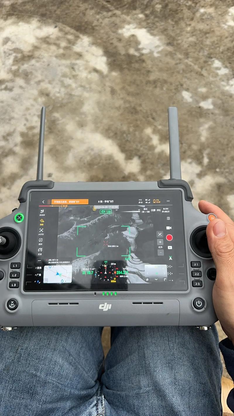 大疆无人机手动起飞如何操作？-第2张图片-广州国自机器人