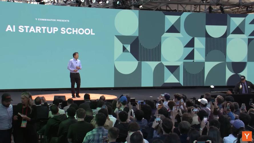 吴恩达AI三巨头是哪三位？-第2张图片-广州国自机器人