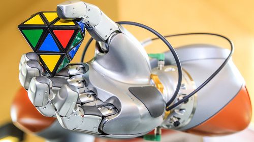 vtceh时钟机器人有何独特功能？-第3张图片-广州国自机器人