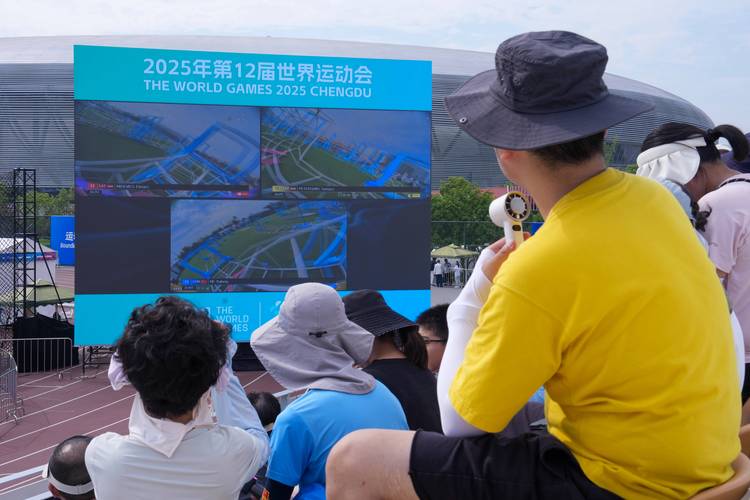 世界无人机竞速锦标赛-第3张图片-广州国自机器人