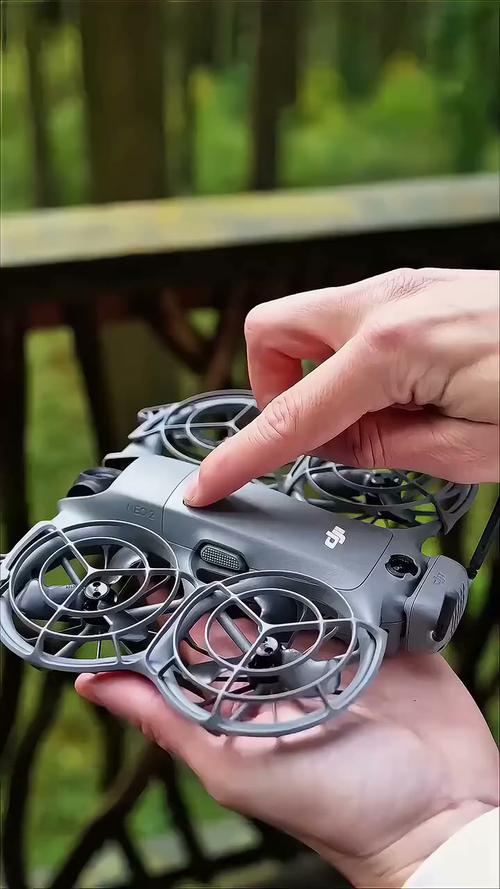 大疆无人机拍视频，视角与画质如何？-第3张图片-广州国自机器人