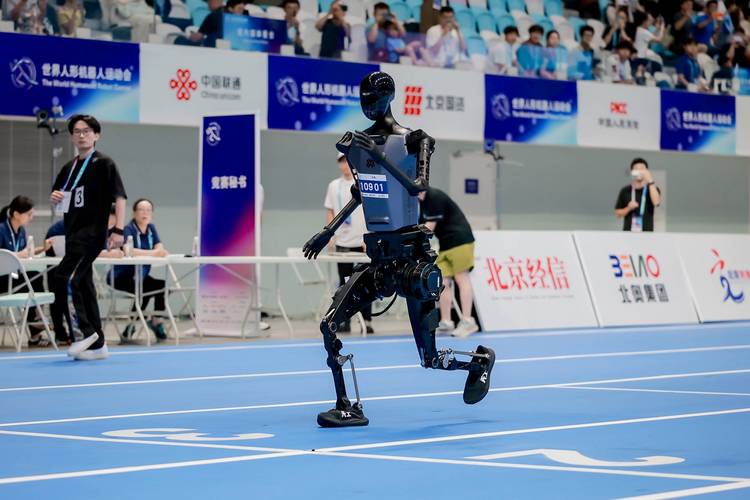 全运会机器人YOYO有何亮眼表现？-第3张图片-广州国自机器人