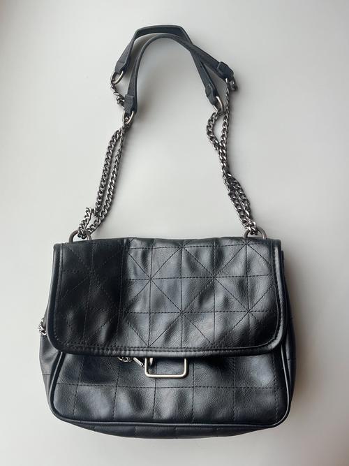 zara 包 机器人-第1张图片-广州国自机器人