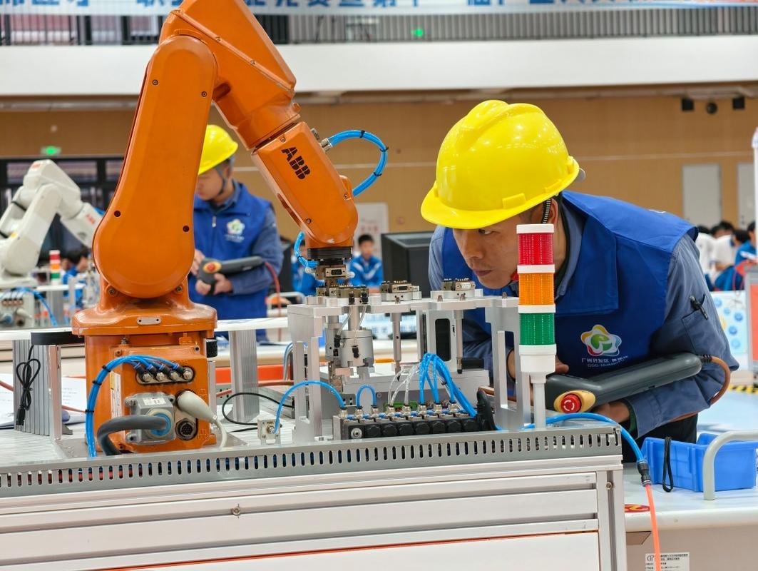 广州机器人工业机器人发展现状如何？-第2张图片-广州国自机器人