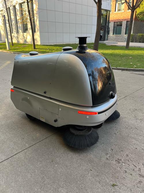 扫地扫地机器人灵犀实际表现如何?-第1张图片-广州国自机器人 扫地扫地机器人灵犀实际表现如何?-第1张图片-广州国自机器人