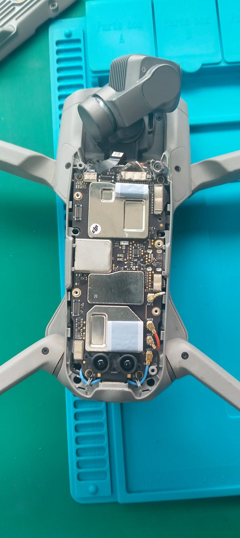 大疆无人机摔了能保修吗?-第1张图片-广州国自机器人 大疆无人机摔了能保修吗?-第1张图片-广州国自机器人