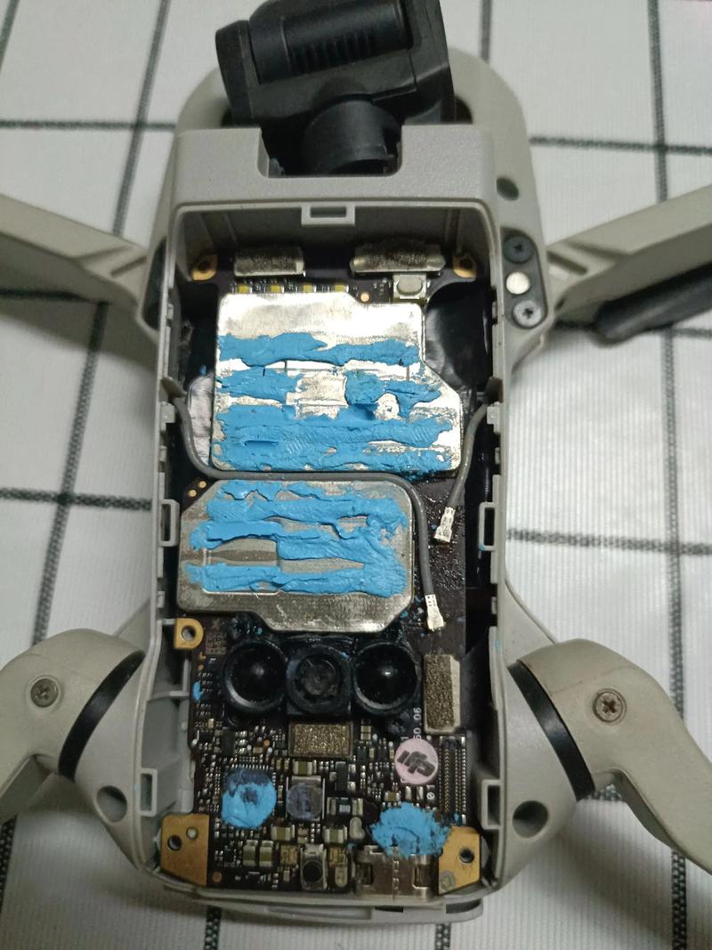 大疆无人机空中突没电，咋办？-第3张图片-广州国自机器人