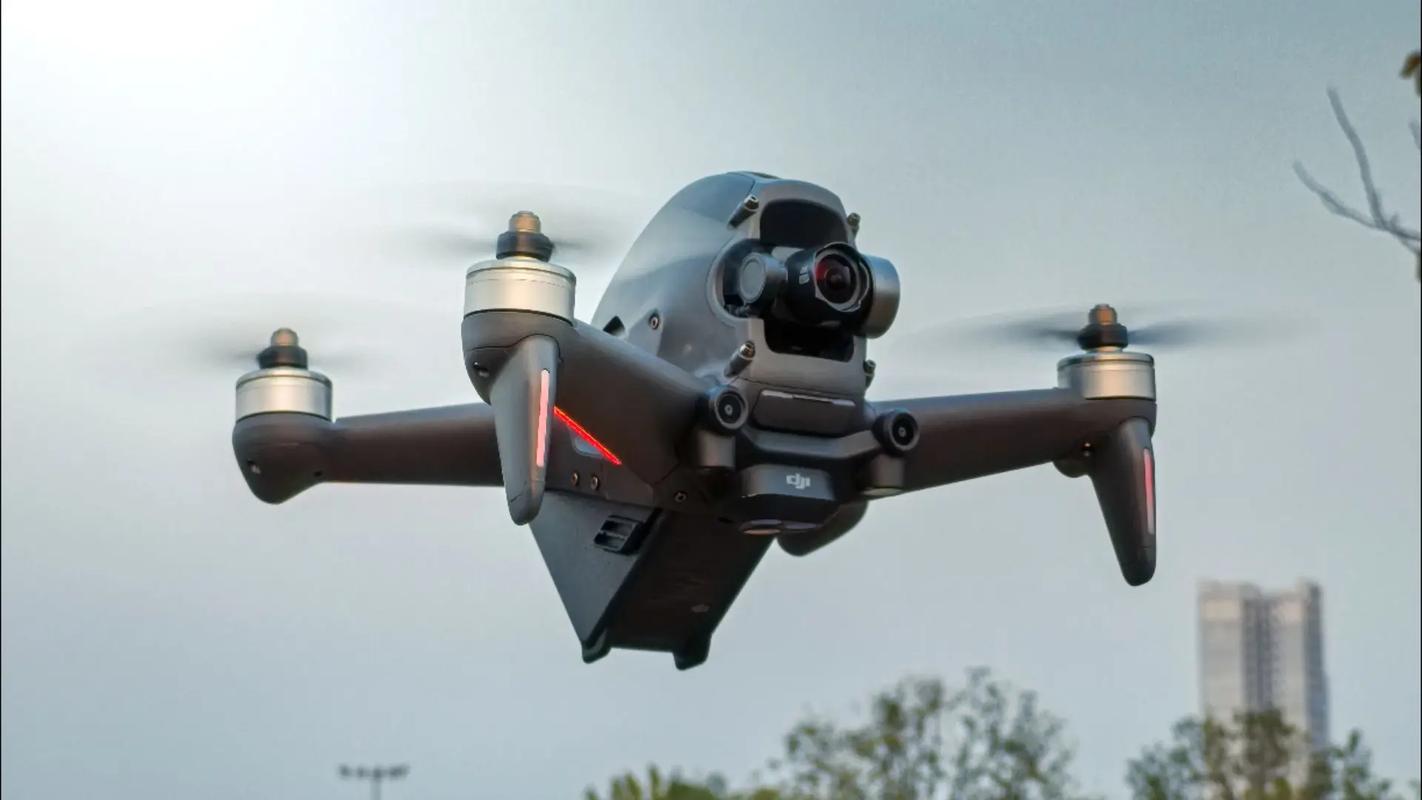大疆旗舰无人机防风极限是多少?-第2张图片-广州国自机器人 大疆旗舰无人机防风极限是多少?-第2张图片-广州国自机器人