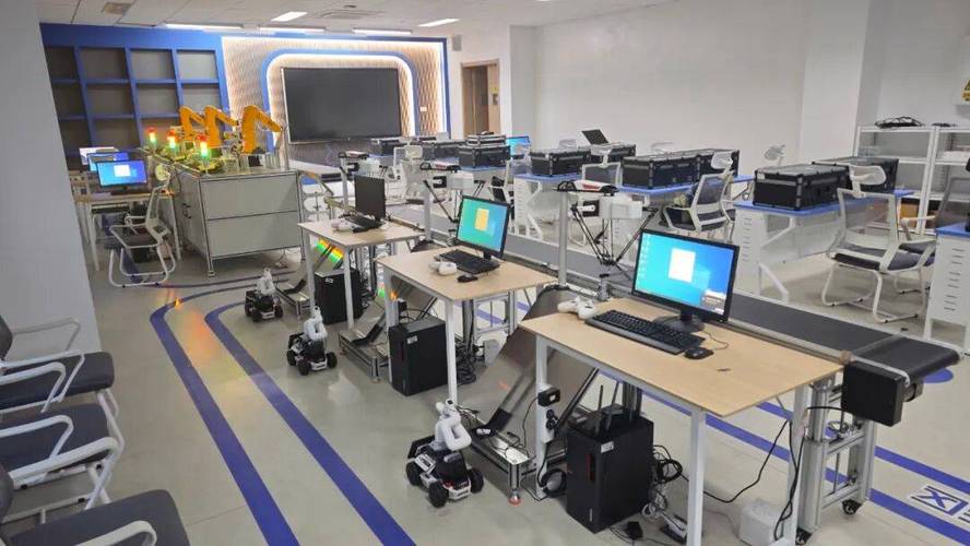 云基智能机器人实验室有何创新突破？-第2张图片-广州国自机器人