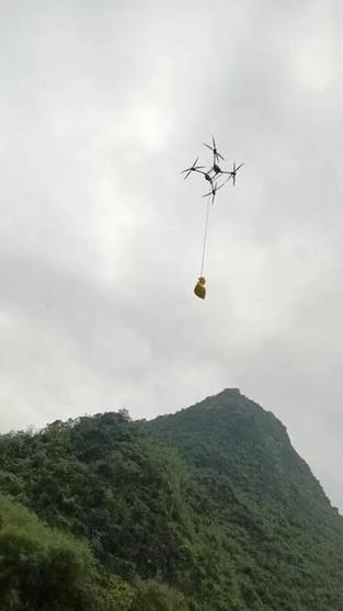 大疆无人机能挂什么?安全吗?-第1张图片-广州国自机器人 大疆无人机能挂什么?安全吗?-第1张图片-广州国自机器人