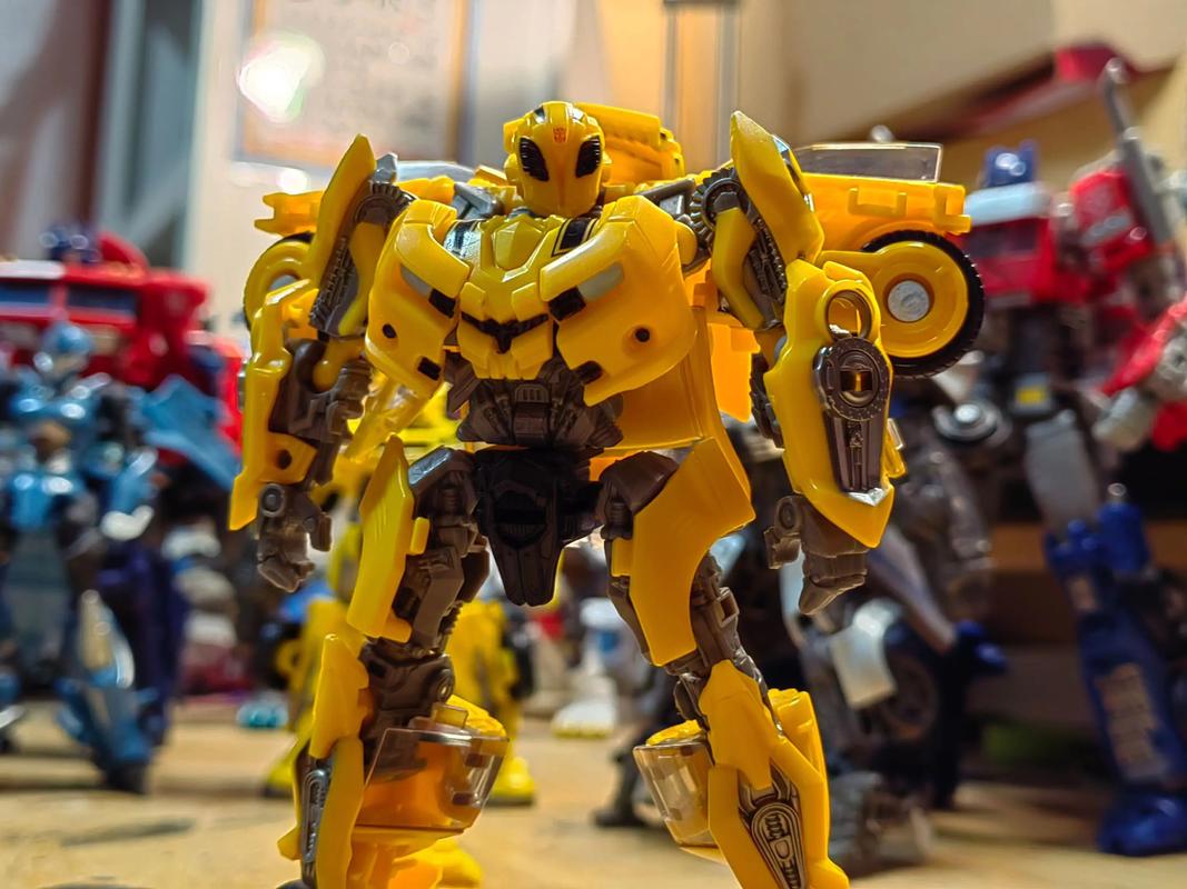 大黄蜂变形金刚，如何从车变人？-第2张图片-广州国自机器人