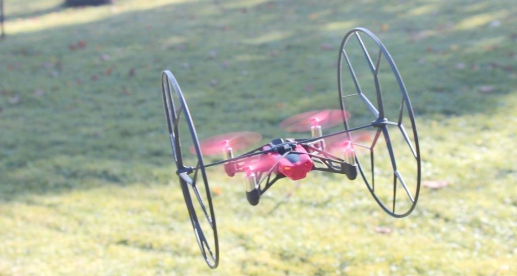 派诺特无人机如何连接？-第1张图片-广州国自机器人