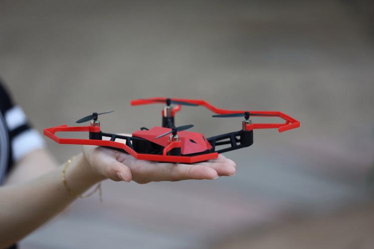 意念控制无人机是现实还是科幻?-第1张图片-广州国自机器人 意念控制无人机是现实还是科幻?-第1张图片-广州国自机器人