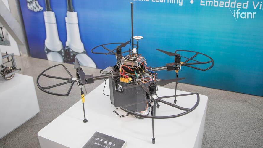 无人机开发m100该如何入门？-第1张图片-广州国自机器人