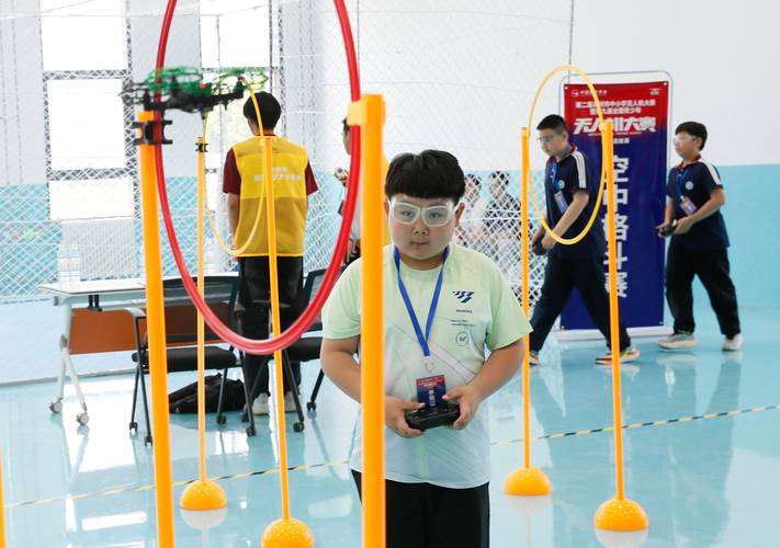 无人机比赛有哪些常见比拼方法？-第1张图片-广州国自机器人