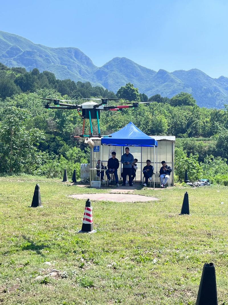 北京首都机场为何频发无人机干扰事件？-第2张图片-广州国自机器人