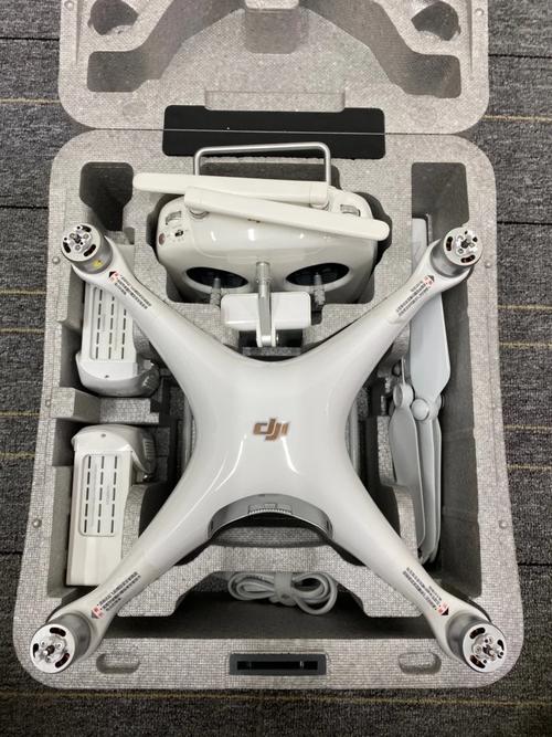 精灵四无人机机翼如何装卸？-第3张图片-广州国自机器人