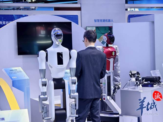 智能机器人自动化论坛，如何引领未来变革？-第1张图片-广州国自机器人