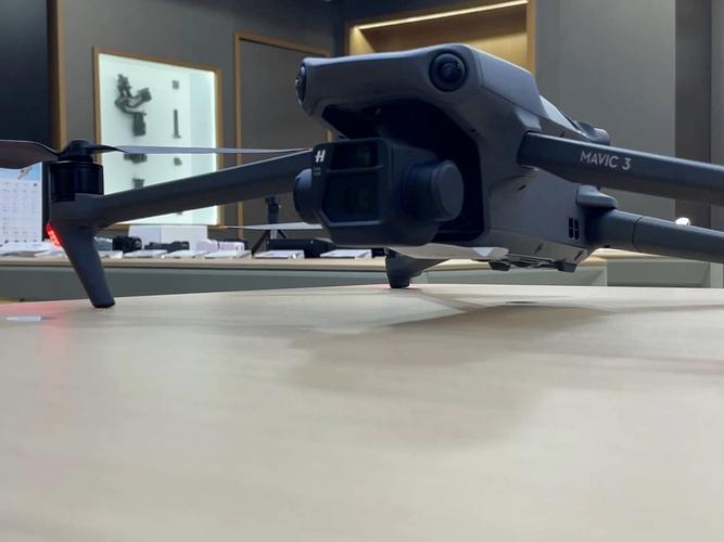 无人机御能飞多高？-第1张图片-广州国自机器人