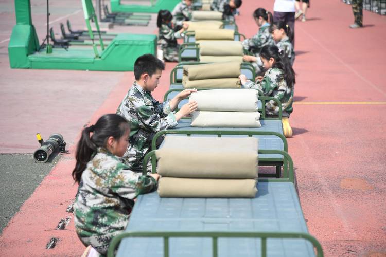 无人机编队有哪些具体岗位？-第2张图片-广州国自机器人